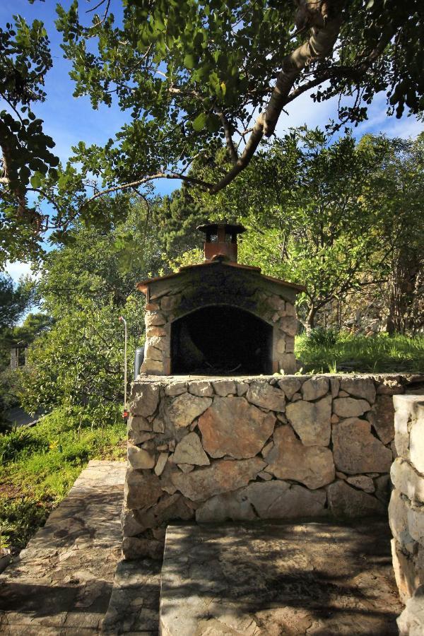 Apartments With A Parking Space Zavala, Hvar - 8912 Екстериор снимка